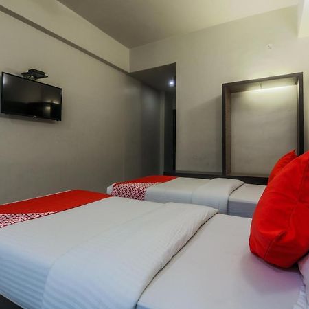 Capital O 14995 Hotel Starline Paltan Bazar Guváhátí Exteriér fotografie